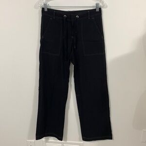 Lucy drawstring wide leg pants Size XS big pockets very good condition